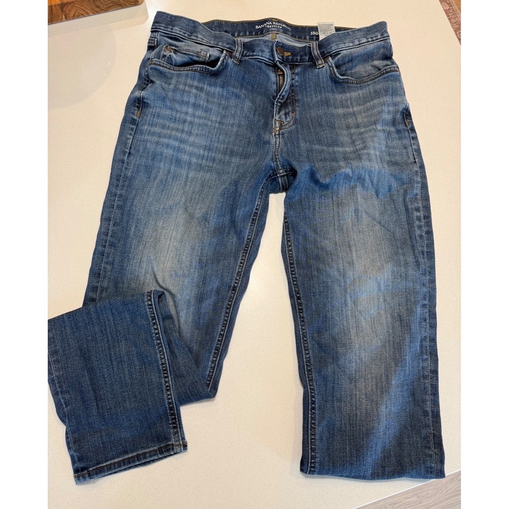 Banana Republic Traveler Jeans Mens 33x34 Tapered Fit Medium Wash Blue Denim